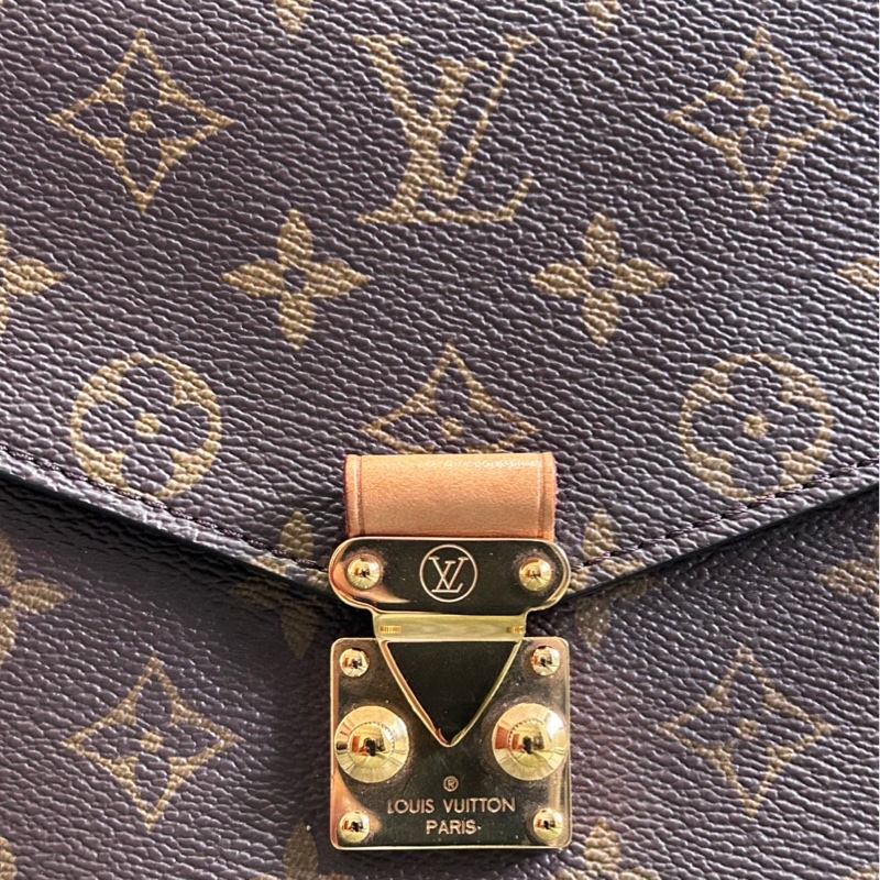 LV m44875 老花郵差包 送一個twilly-12