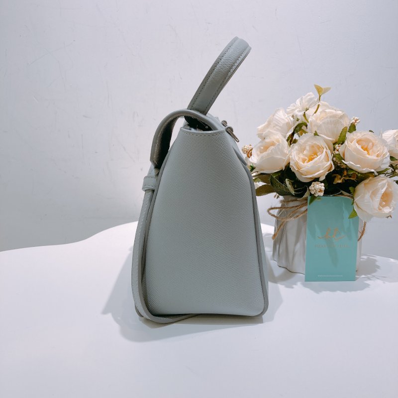 TW4482 Celine賽琳 鯰魚包 霧霾藍色 牛皮Belt Bag Nano Calfskin-4