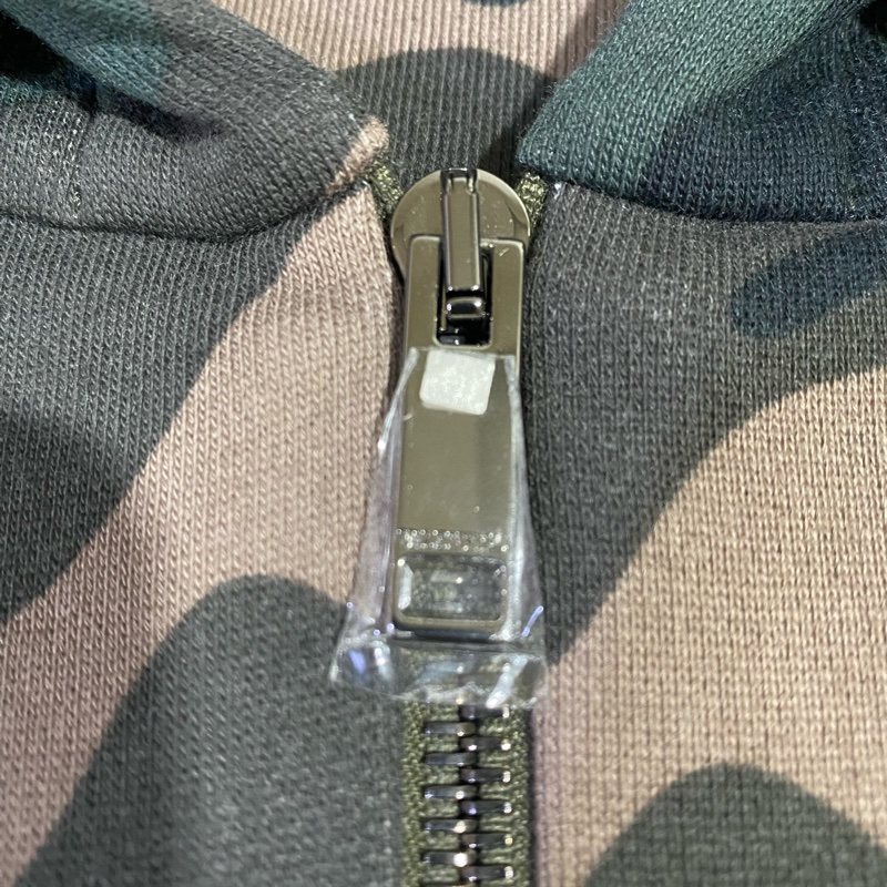 VALENTINO迷彩拼接小羊皮袖子外套-2
