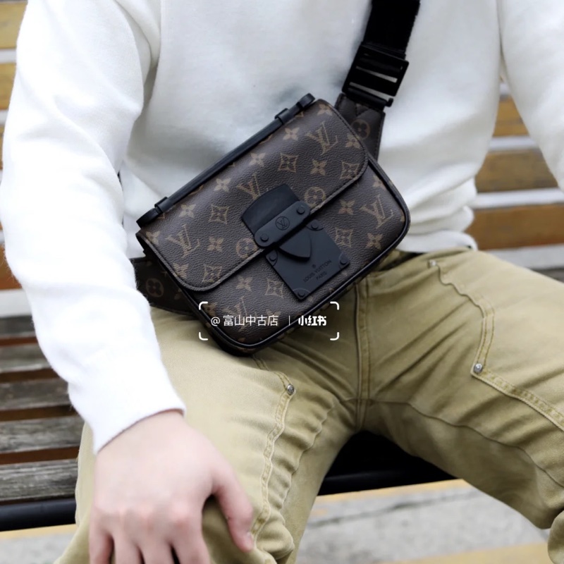 LV S LOCK 經典Monogram帆布腰包 ｜送禮自用｜老花經典｜狀況極佳-2