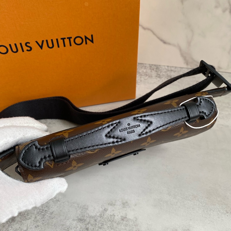 LV S LOCK 經典Monogram帆布腰包 |送禮自用|老花經典|狀況極佳-7