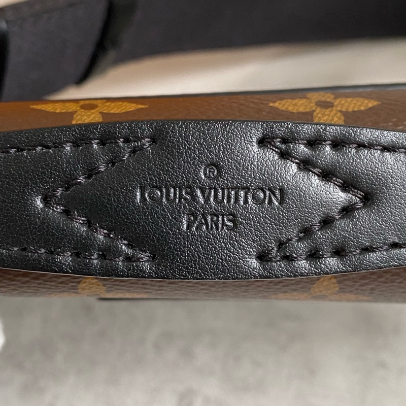 LV S LOCK 經典Monogram帆布腰包 ｜送禮自用｜老花經典｜狀況極佳-19