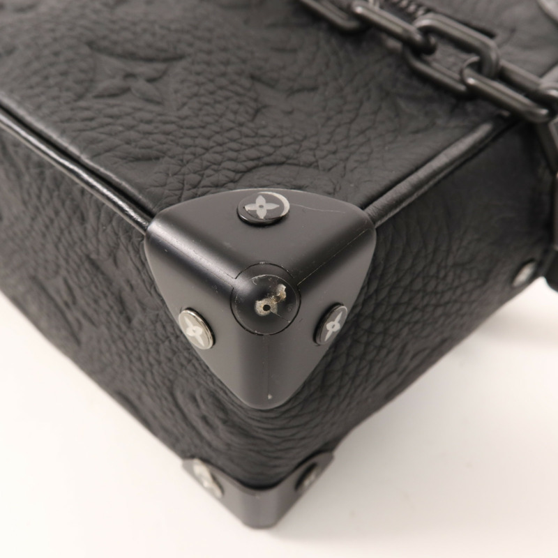 LOUIS VUITTON Monogram Taurillon Mini Soft Trunk肩背袋-5