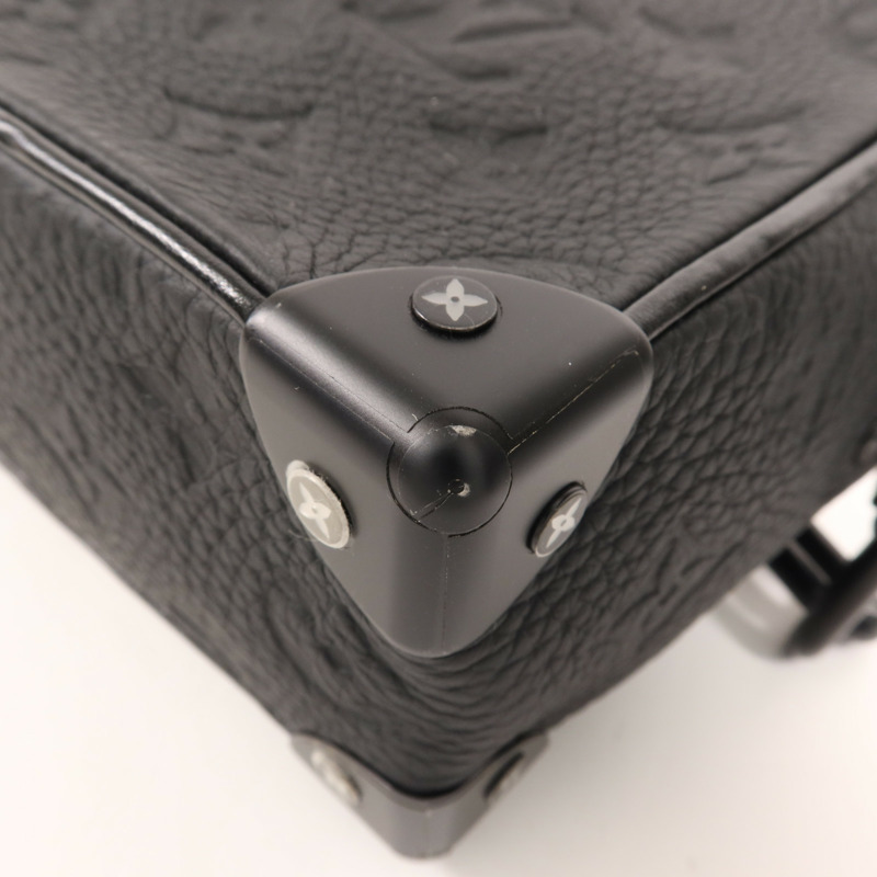 LOUIS VUITTON Monogram Taurillon Mini Soft Trunk肩背袋-7