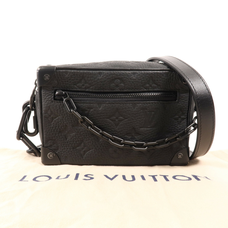 LOUIS VUITTON Monogram Taurillon Mini Soft Trunk肩背袋-11