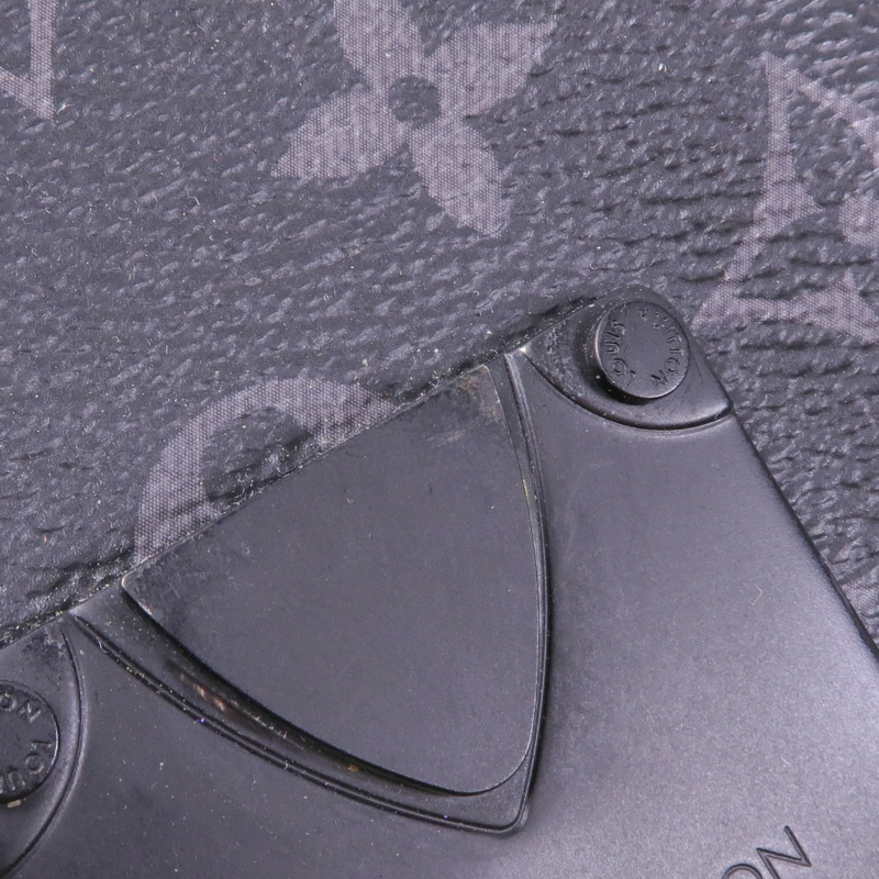 LOUIS VUITTON Monogram Eclipse S-Lock肩背袋-15
