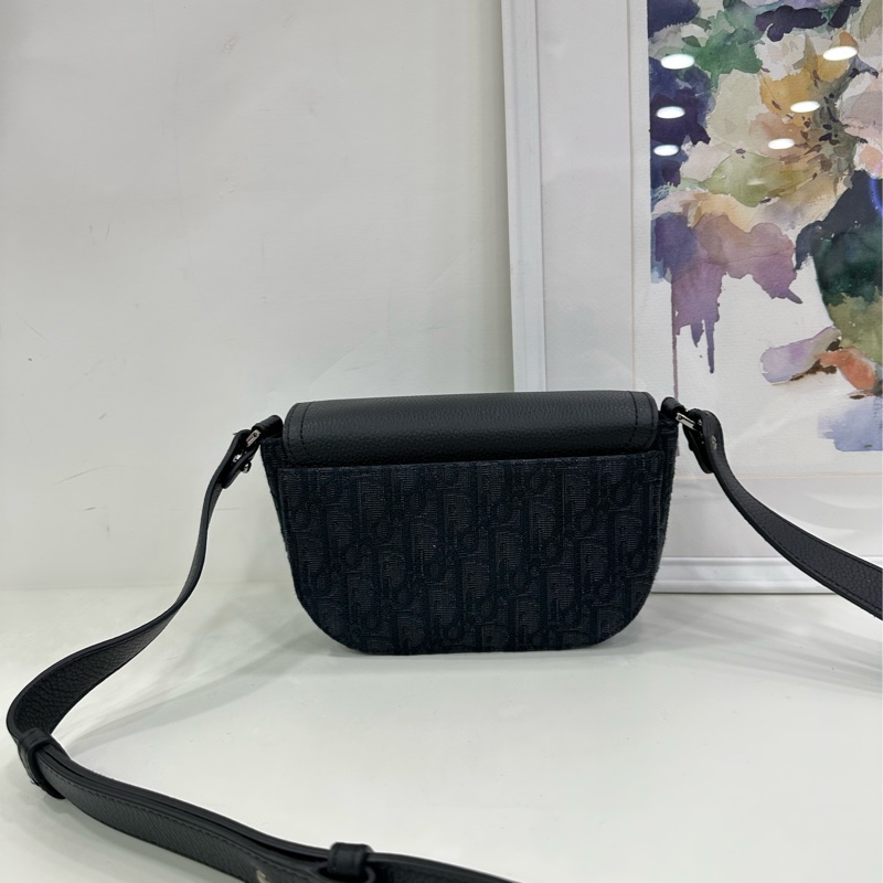 DIOR 迪奧 暗紋馬鞍 mini 23年編碼 有票 經典暗紋老花刺繡 時尚百搭 可手提斜挎 日常非常實用百搭-2
