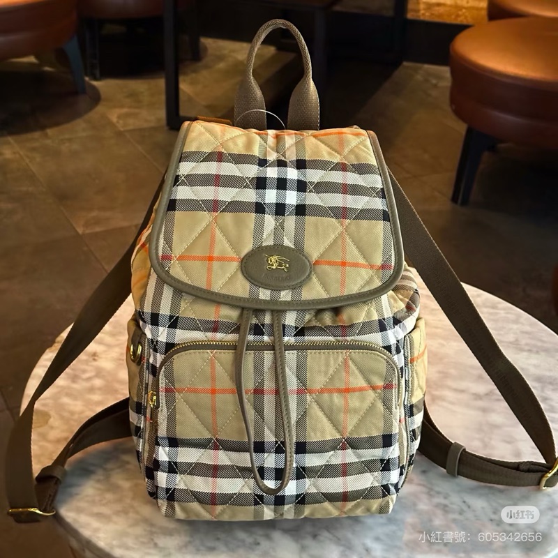 Burberry 背包-3