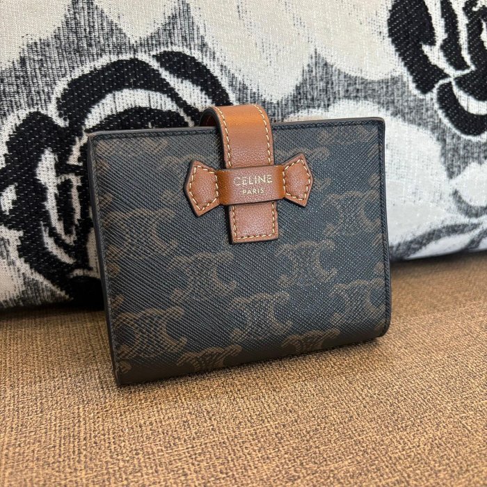 *SHIHNA名牌精品* CELINE 凱旋門老花短夾-4