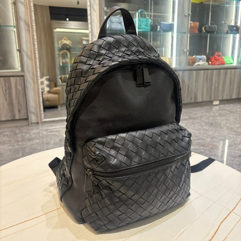 *SHIHNA名牌精品*BOTTEGA VENETA 經典編織款牛皮休閒雙肩後背包-0