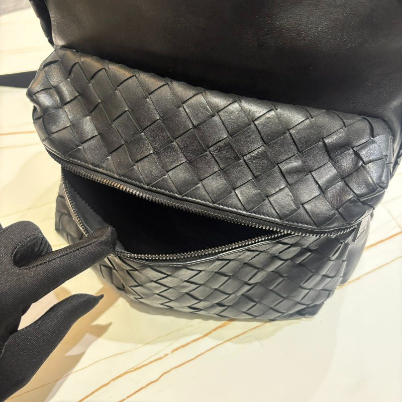 *SHIHNA名牌精品*BOTTEGA VENETA 經典編織款牛皮休閒雙肩後背包-5