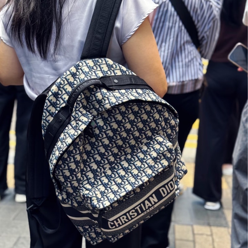 DIOR經典老花後背包-7