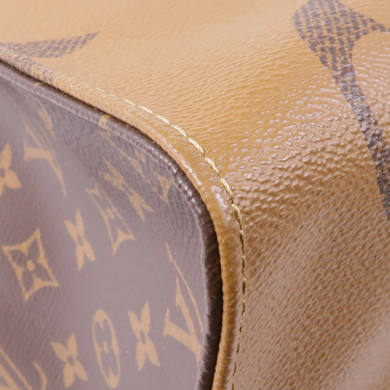 LOUIS VUITTON Monogram Giant On The Go GM金扣手挽肩背兩用袋-9