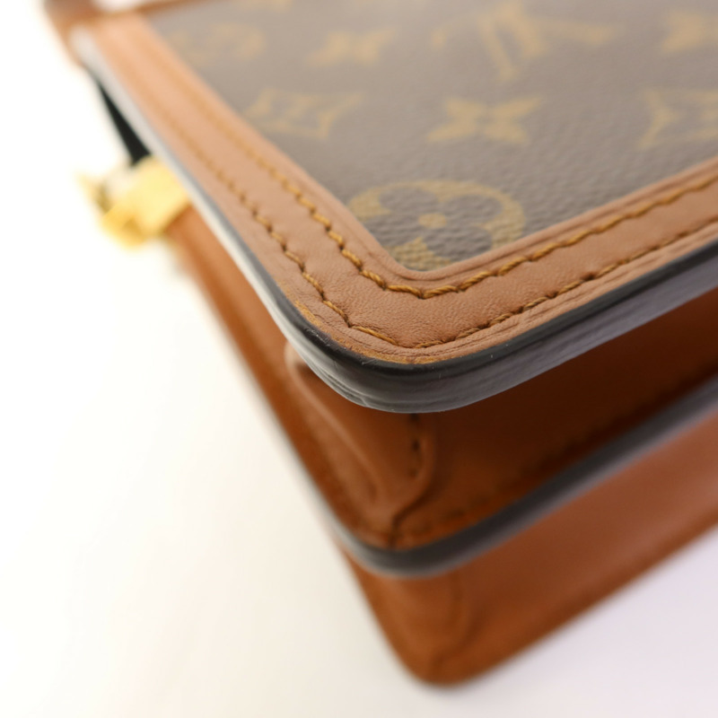 LOUIS VUITTON Monogram Reverse Mini Dauphine金扣肩背袋-17