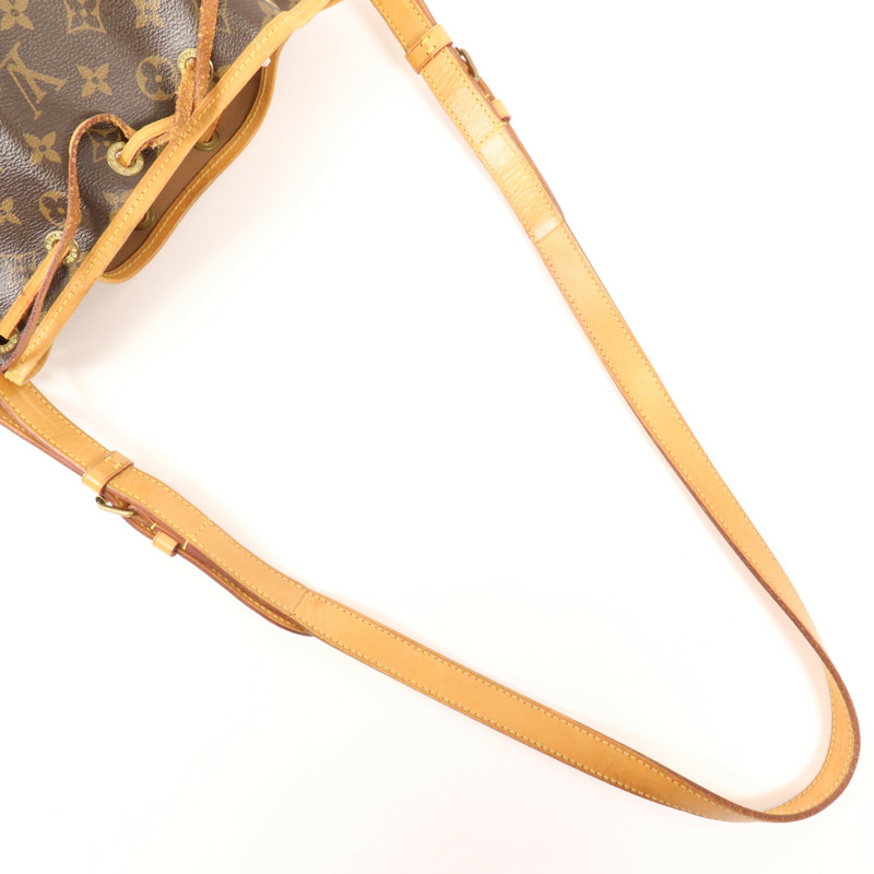 LOUIS VUITTON Monogram Noe BB金扣肩背袋-8