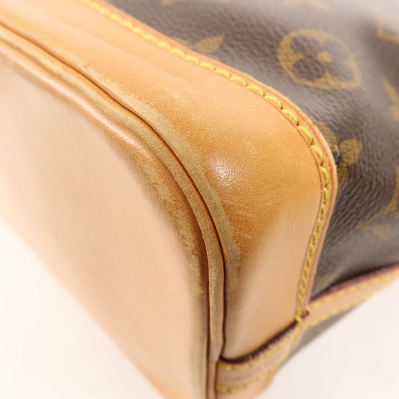 LOUIS VUITTON Monogram Noe BB金扣肩背袋-11