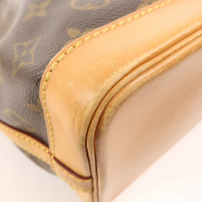 LOUIS VUITTON Monogram Noe BB金扣肩背袋-12