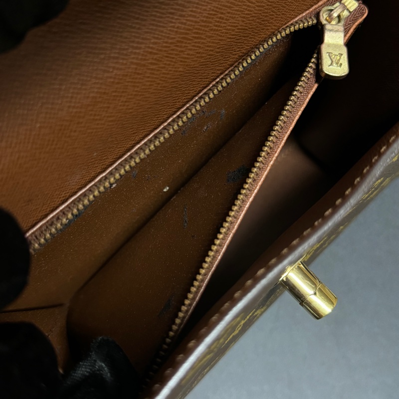 (超新保存品!) LV Kelly 凱莉包 氣質典雅首選 專櫃11萬!-21