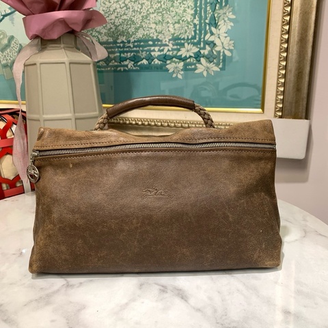 Longchamp 咖彷舊羊皮麻花拼皮提把一字拉鍊小包