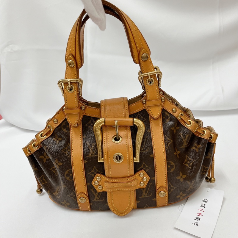 莉亞精品♡LV M92399 餃子包抽繩雙珠 二手-2