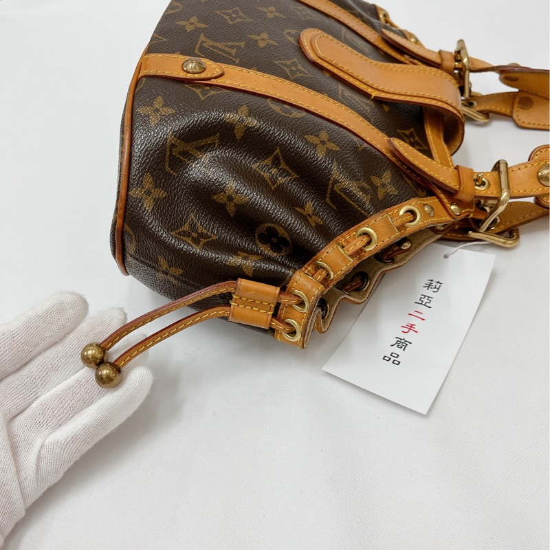 莉亞精品♡LV M92399 餃子包抽繩雙珠 二手-5