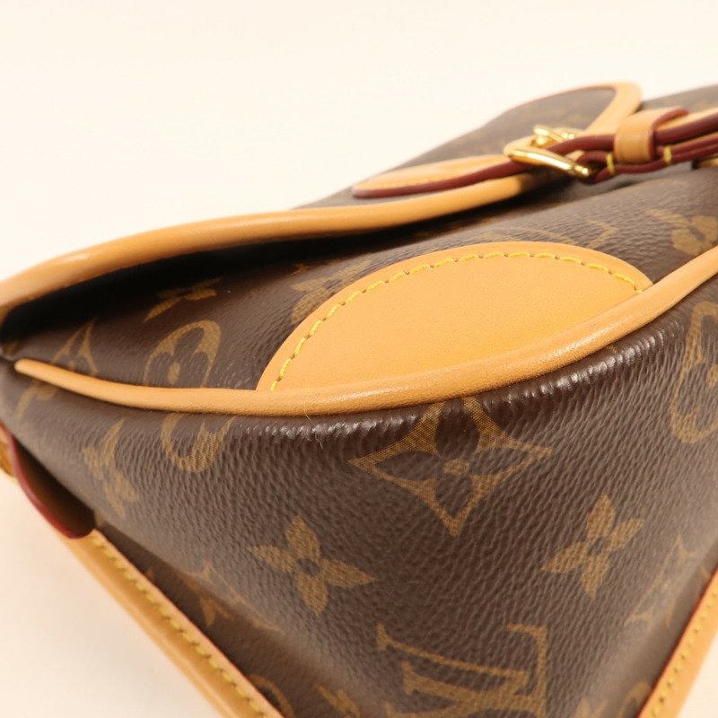 LOUIS VUITTON Monogram Diane金扣手挽肩背兩用袋-7