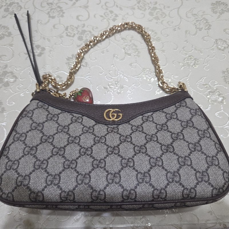 gucci ophidia 草莓吊飾款 鏈條肩背包 附寬背帶-10