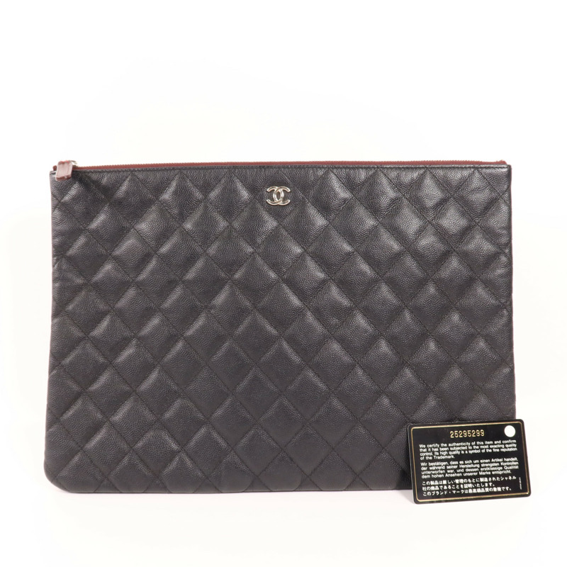 CHANEL 牛皮皮革O-Case銀扣手拿包-8