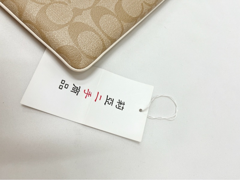 莉亞精品♡Coach 白老花大手拿包 二手-9