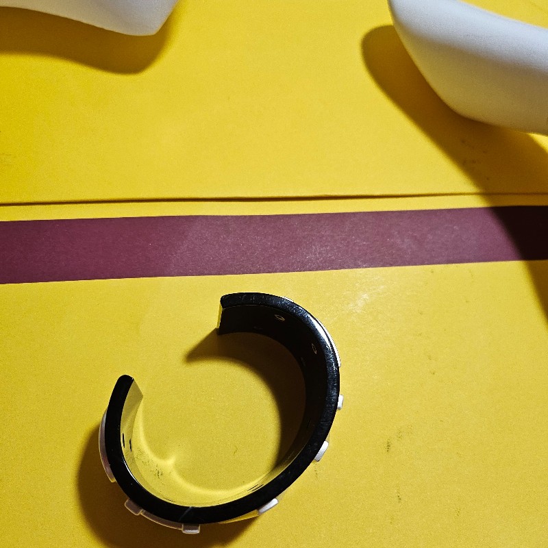 chanel寬版手環-4