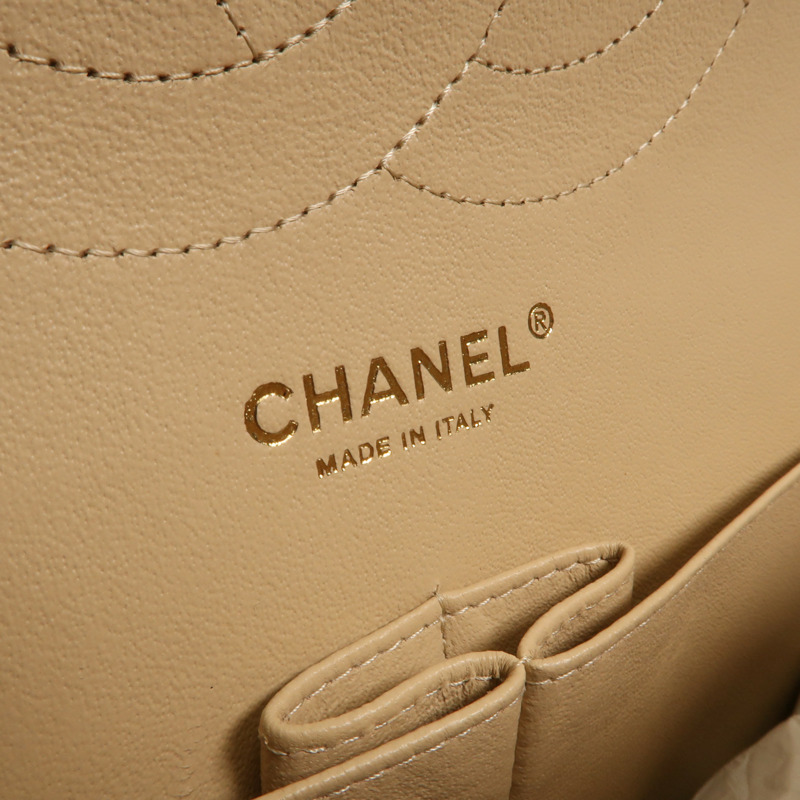 CHANEL 牛皮皮革Large Classic金扣鏈帶肩背袋-11