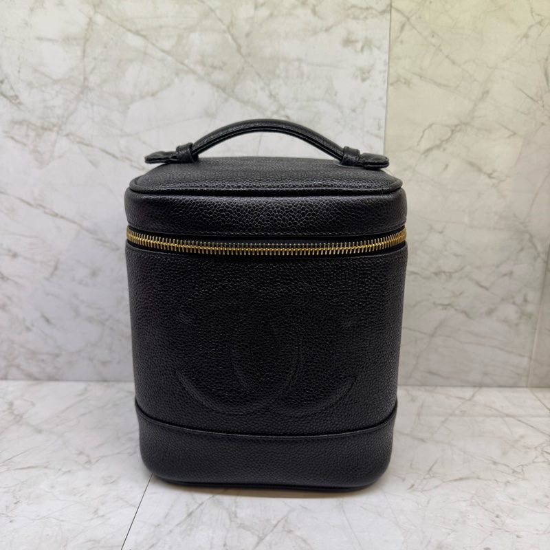 CHANEL黑金手提化妝箱包/3開-0