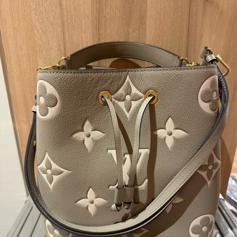 LV 奶油灰M45555 Noe Noe MM