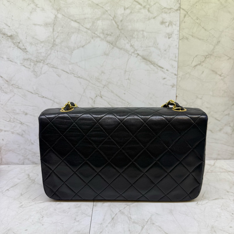 CHANEL羊皮翻蓋雙C LOGO包/1-3