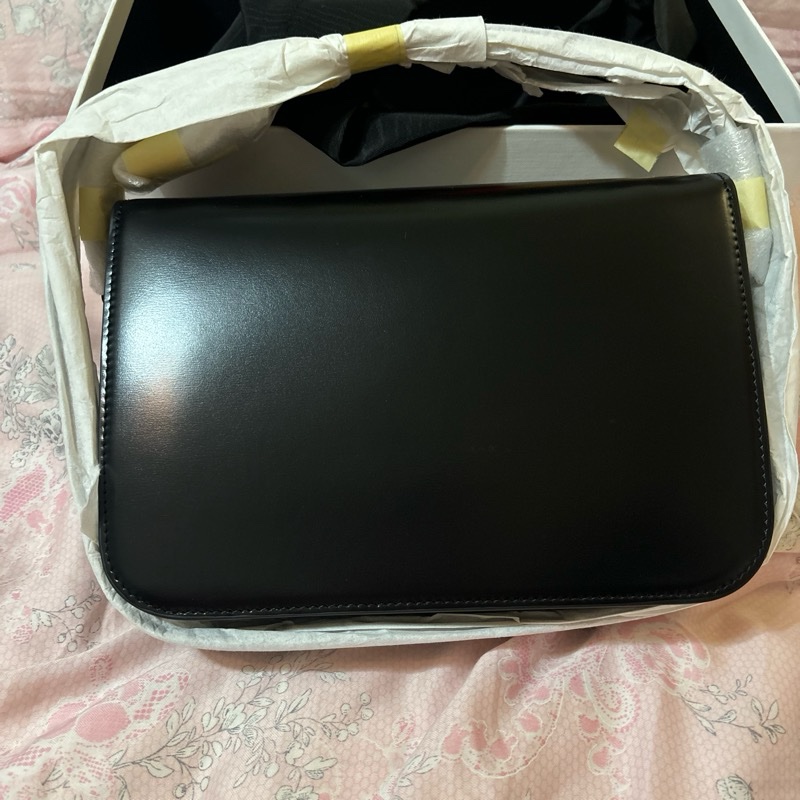 Celine Triomphe Box(全新未使用)-1
