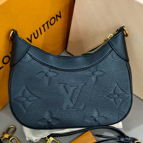 Louis Vuitton 路易威登 LV全皮黑色牛角月亮包bagatell