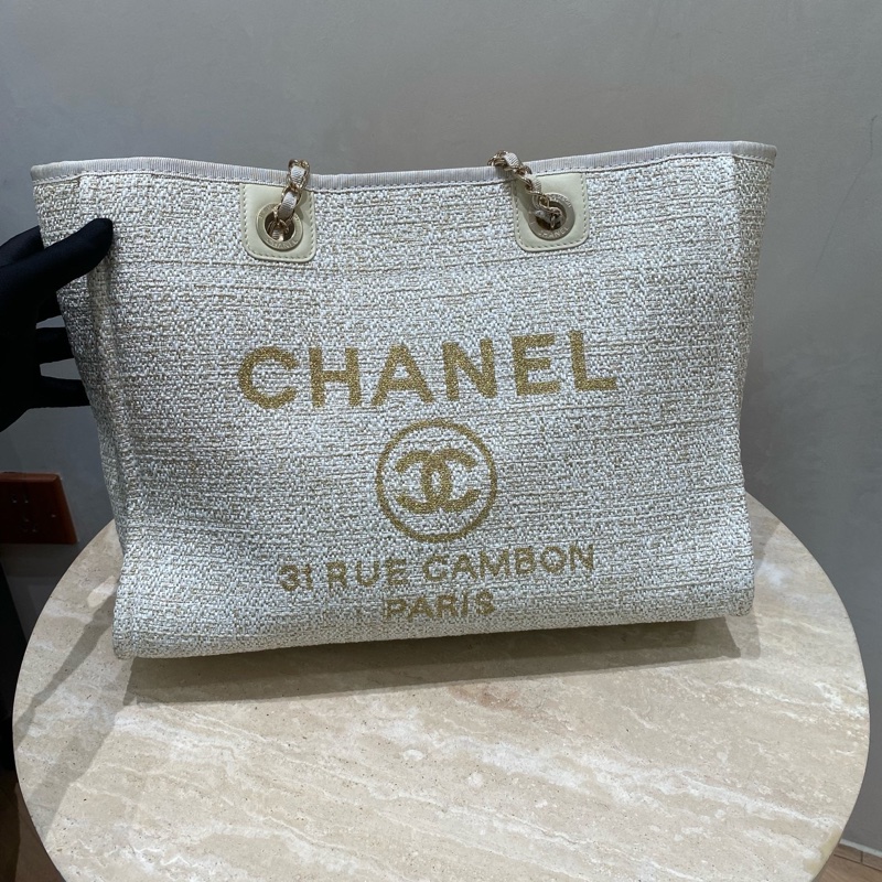 99新閒置Chanel香奈兒 米金色燙金logo編織單肩包托特包沙灘包-10