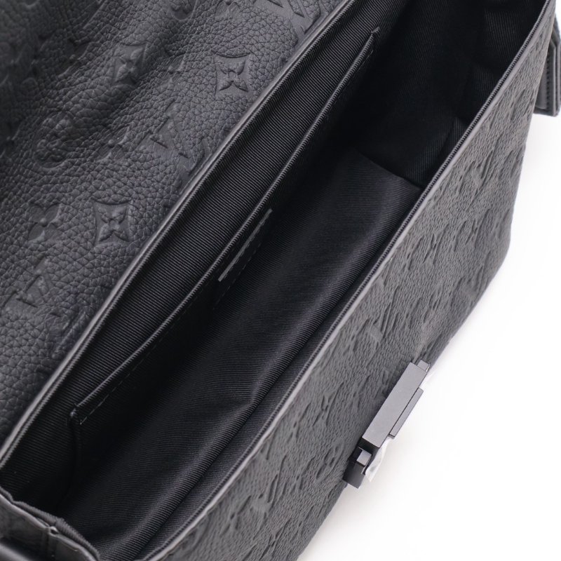 LOUIS VUITTON S-Cape 壓紋牛皮郵差包 - 黑-2