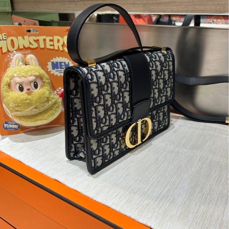 Dior 30 Montaigne-1