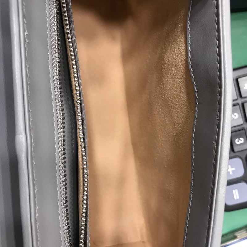 Gucci灰色马蒙翻盖包-6
