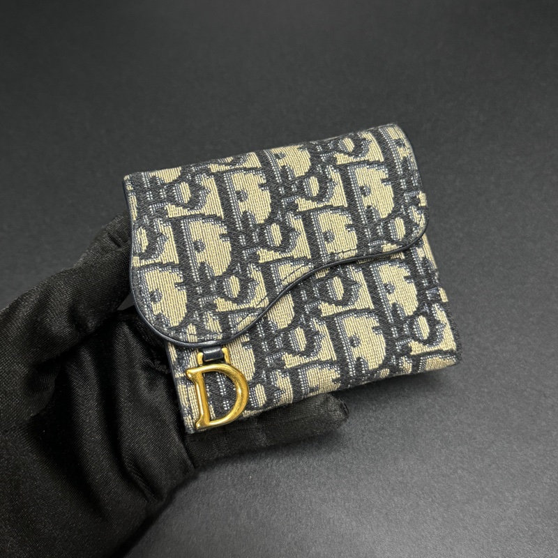（極新 全套配件🎁） Dior 經典老花 馬鞍短夾 專櫃24000-5