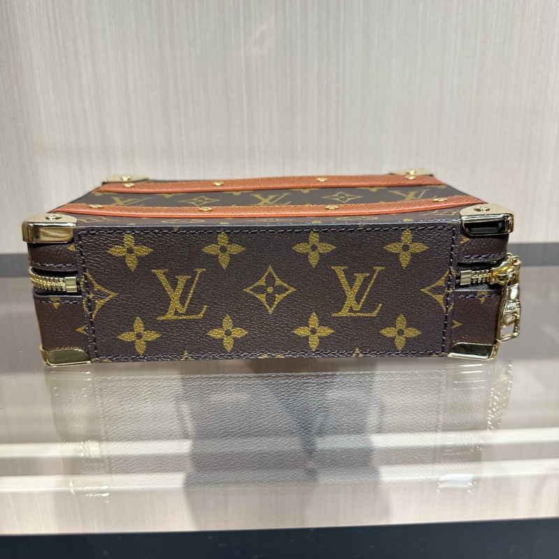 LOUIS VUITTON x NBA 联名款 Trunk 经典老花 软盒子小方包手提包单肩包斜挎包-7