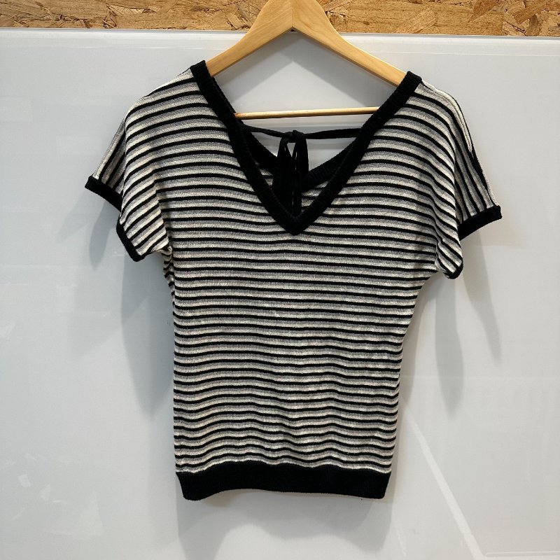 【美收精品】BURBERRY 條紋短袖上衣 4-167【隔月月中將轉賣至日本 上架期限30天】-1