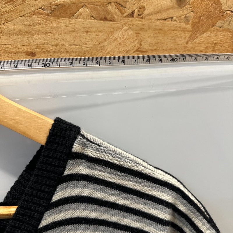 【美收精品】BURBERRY 條紋短袖上衣 4-167【隔月月中將轉賣至日本 上架期限30天】-7