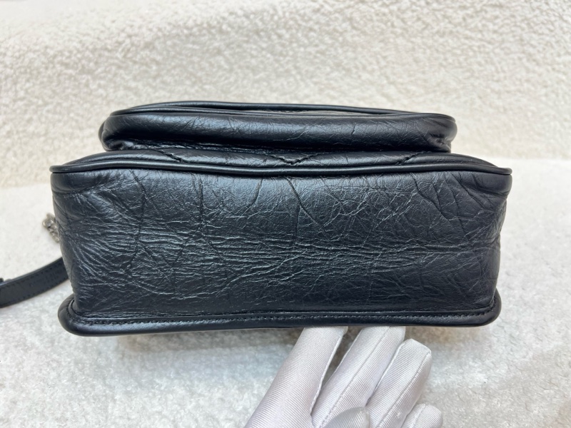 Ysl niki baby黑銀小號 D扣鏈條包 尺寸約21*16*7.5 附件防塵袋-12