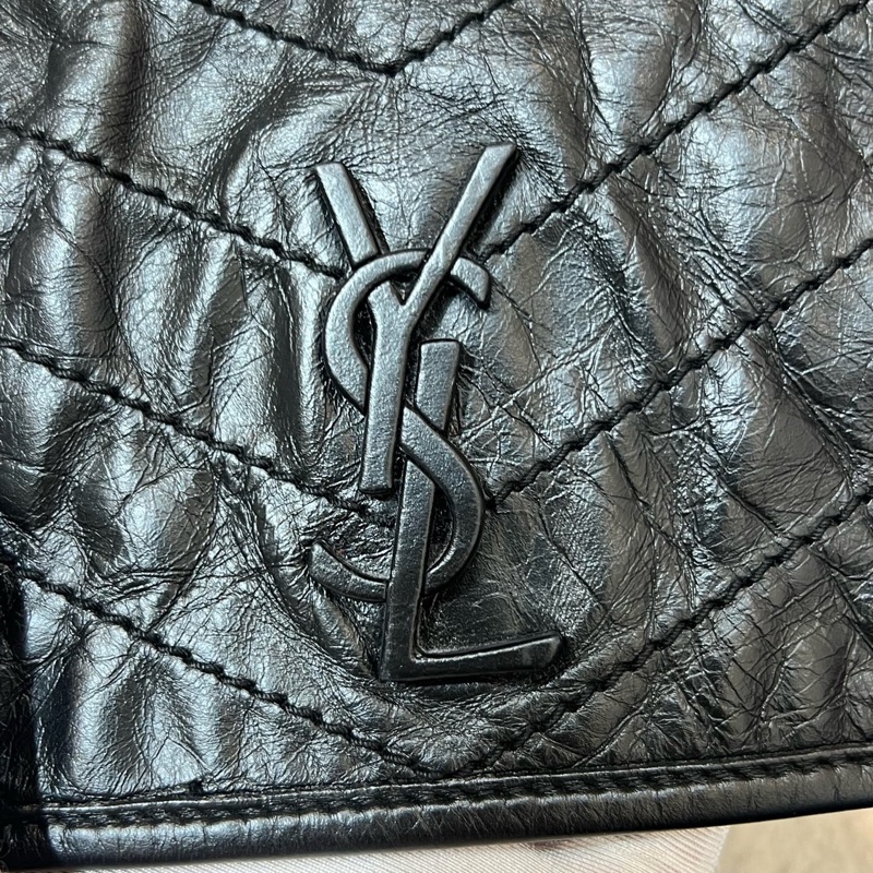 Ysl niki baby黑銀小號 D扣鏈條包 尺寸約21*16*7.5 附件防塵袋-17