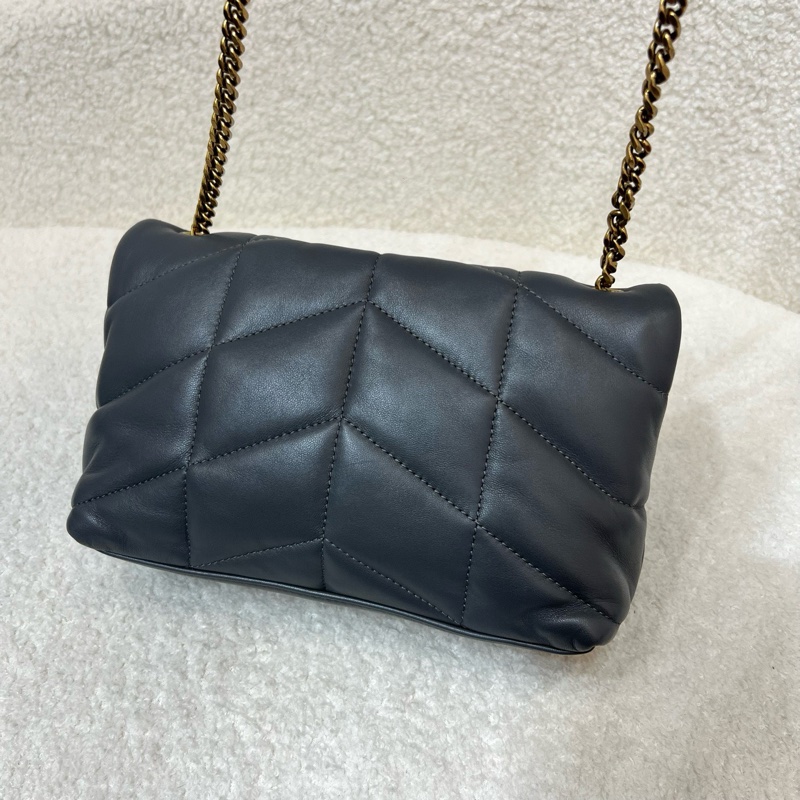 YSL UFFER TOY灰金羊皮革 迷你mini雲朵包手袋鏈條包22年 塵袋 尺寸約22.5*16*8。-5