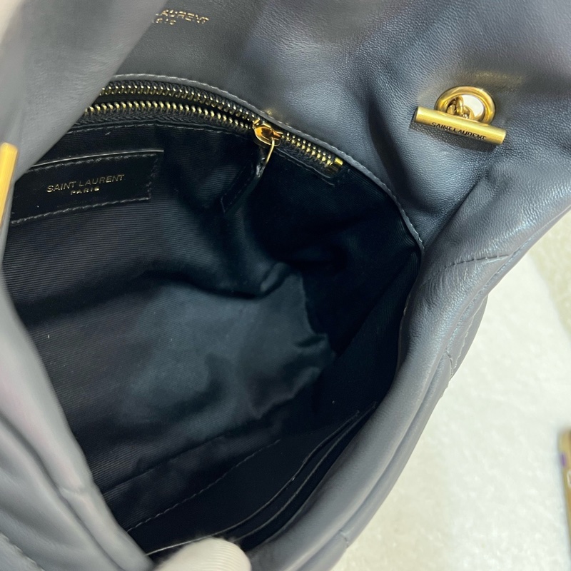 YSL UFFER TOY灰金羊皮革 迷你mini雲朵包手袋鏈條包22年 塵袋 尺寸約22.5*16*8。-25