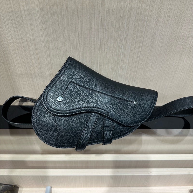 Dior 粒面牛皮革 马鞍腰包 男款 黑色-0