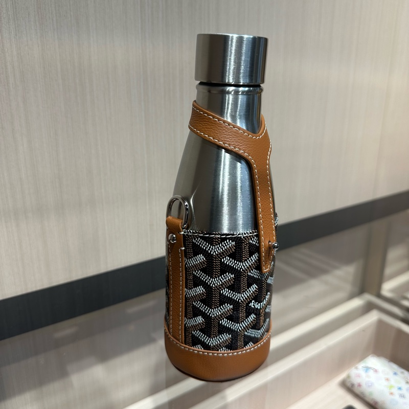 GOYARD 戈雅 YONNE 老花满印可拆卸肩带 帆布拼牛皮 斜挎包-1